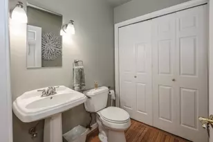 31 Stanstead Pl, Nashua, NH 03063 - Photo 21