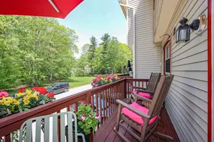 31 Stanstead Pl, Nashua, NH 03063 - Photo 13