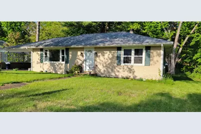 4 Grant Street, Derry, NH 03038 - Photo 1