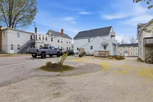 35 Green St, Somersworth, NH 03878 - Photo 5