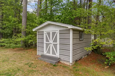 16 Eric Avenue, Nashua, NH 03062 - Photo 35