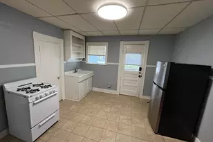187 355-357 489 Merrimack &amp Pine St, Manchester, NH 03104 - Photo 23