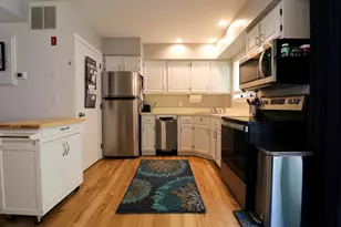 133 Colonial Dr, Hartford, VT 05001 - Photo 5