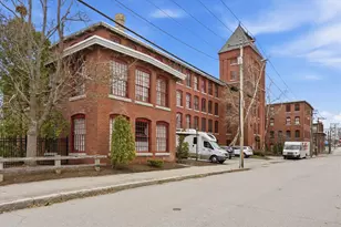 470 Silver St, Manchester, NH 03103 - Photo 23
