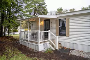 52 Monadnock Dr, Rochester, NH 03867 - Photo 9