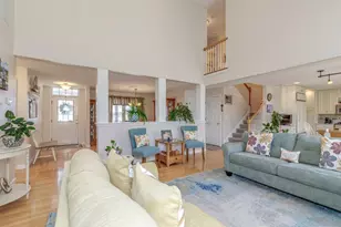 3 S Parrish Dr, Londonderry, NH 03053 - Photo 5