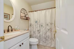 3 S Parrish Dr, Londonderry, NH 03053 - Photo 35