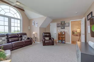 3 S Parrish Dr, Londonderry, NH 03053 - Photo 33