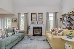3 S Parrish Dr, Londonderry, NH 03053 - Photo 3