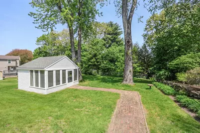 8 Burnham Avenue, Nashua, NH 03064 - Photo 23