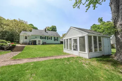 8 Burnham Avenue, Nashua, NH 03064 - Photo 25