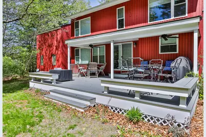 21 St Laurent Drive, Hudson, NH 03051 - Photo 9