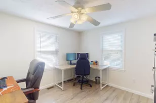 31 Aaron Dr, Manchester, NH 03109 - Photo 23