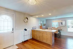 31 Aaron Dr, Manchester, NH 03109 - Photo 13