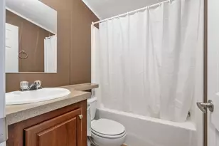 20 E Marina Rd, Gilford, NH 03249 - Photo 9
