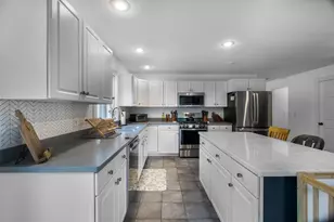278 Long Hill Rd, Dover, NH 03820 - Photo 15