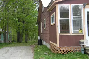 13 Fiske St, Northumberland, NH 03582 - Photo 3
