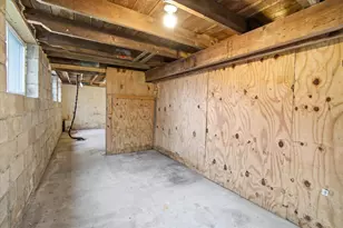 93 Lynchville Park Rd, Goffstown, NH 03045 - Photo 25