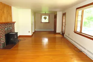 6 Barrett Ave, Keene, NH 03431 - Photo 7