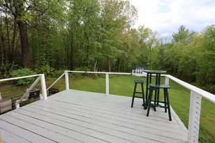 19 Burgess Dr, Litchfield, NH 03052 - Photo 51