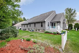 22 Town Village Dr, Salem, NH 03079 - Photo 37