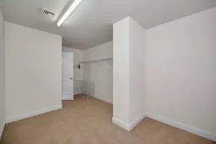 22 Town Village Dr, Salem, NH 03079 - Photo 25