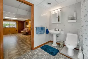 103 Lake Ave, Franklin, NH 03235 - Photo 27
