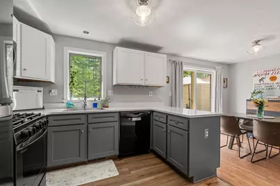 5 Westminster Drive, Nashua, NH 03064 - Photo 9