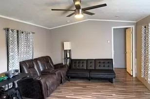 34 Policy Ln, Salem, NH 03079 - Photo 3