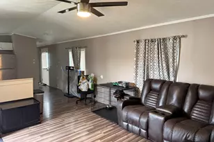 34 Policy Ln, Salem, NH 03079 - Photo 5