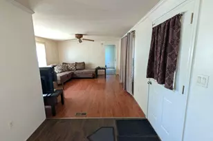 32 Skyline Dr, Rochester, NH 03867 - Photo 11