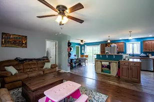 372 Cross Rd, Rochester, NH 03867 - Photo 17