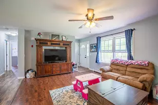 372 Cross Rd, Rochester, NH 03867 - Photo 15