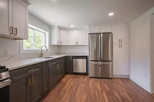 35 Bittersweet Ln, Tilton, NH 03276 - Photo 17