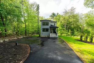 9 Trues Pkwy, Sandown, NH 03873 - Photo 33