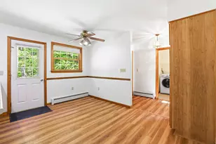 83 Hampstead Rd, Sandown, NH 03873 - Photo 21