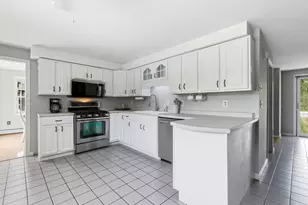 30 Tirrell Rd, Bedford, NH 03110 - Photo 17