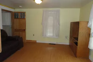 40 Parkview St, Newport, NH 03773 - Photo 7