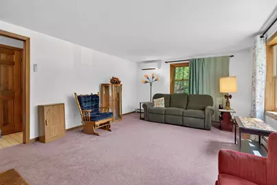 48 Queen Street, Boscawen, NH 03303 - Photo 15