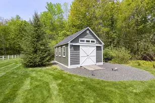 6 Betty Ln, Stratham, NH 03885 - Photo 43