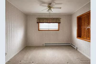 107 Strafford Street, Berlin, NH 03570 - Photo 15