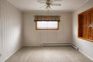 107 Strafford St, Berlin, NH 03570 - Photo 15