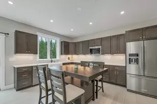 7 Lyndsay Ln, Tuftonboro, NH 03816 - Photo 5