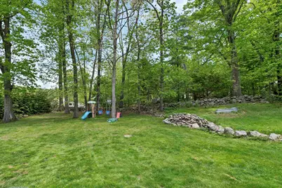 24 Bedard Avenue, Derry, NH 03038 - Photo 25