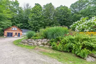 314 Old Mail Rd, Tamworth, NH 03886 - Photo 9