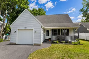 27 Clinton St, Concord, NH 03301 - Photo 1