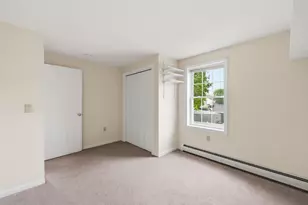 27 Clinton St, Concord, NH 03301 - Photo 27