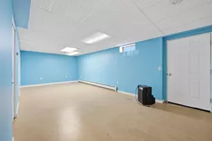 27 Clinton St, Concord, NH 03301 - Photo 29