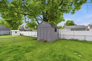 27 Clinton St, Concord, NH 03301 - Photo 31