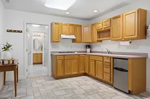 10 Ellison Dr, Bedford, NH 03110 - Photo 29